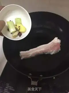 Make Sour sauce step 1