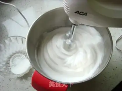 Make Little Bear Chifeng Cake step 6