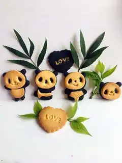 Make Panda cookies step 19