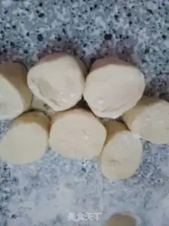 Make Puffy mushroom buns step 9