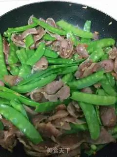 Make Sausage fried Dutch beans step 8