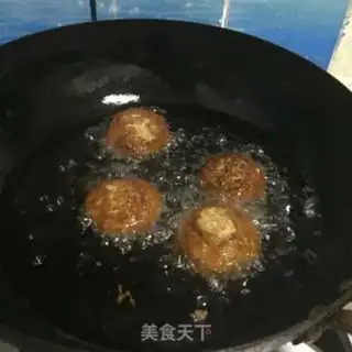 Make Soo-hong burns lion heads step 2