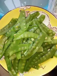 Make Dutch beans step 0