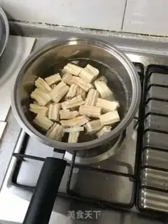 Make Celery curds step 1