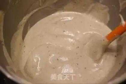Make Black sesame ricin cake step 8