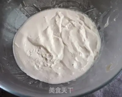 Make The golden donkey rolls step 2