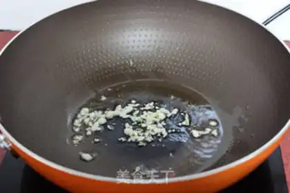 Make Creamed gravy step 1