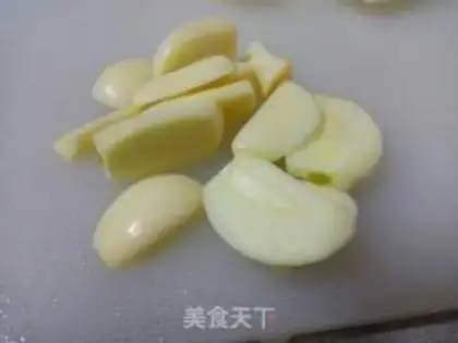 Make radish almonds, mushroom ribs step 0