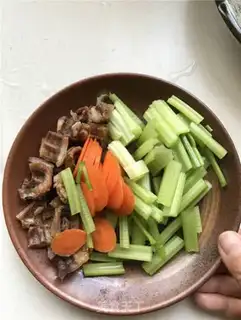 Make Chiba tofu celery step 0