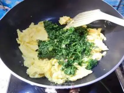 Make Scrambled eggs step 5