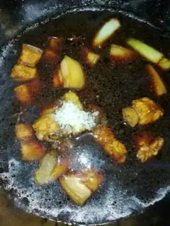 Make Quail egg red pork step 6