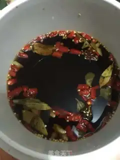 Make The secret sauce, the claws step 0