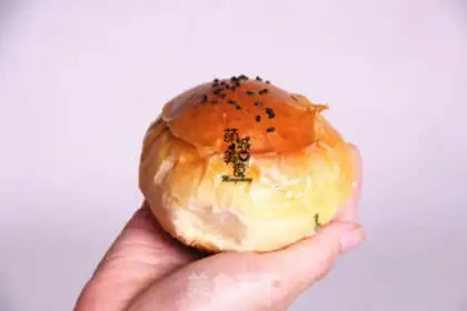 Make Cheese egg ham bag step 12
