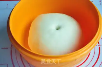 Make Fruit sandwich step 4