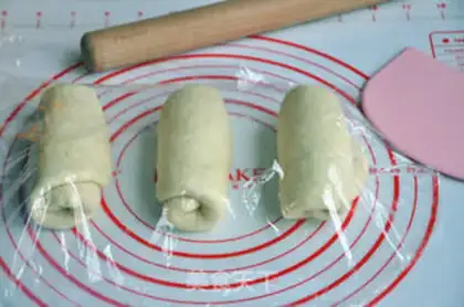Make Fruit sandwich step 6