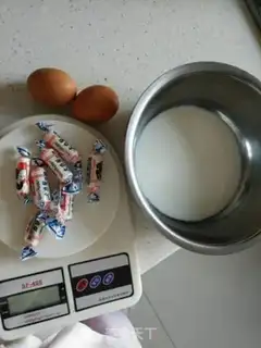 Make Big white rabbit balls step 0