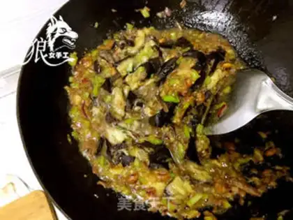 Make Bean sauce and cheese step 8