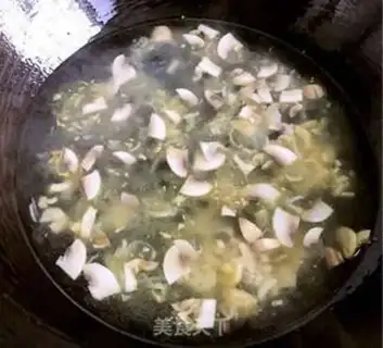 Make The veggie soup step 6