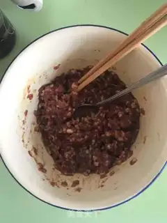 Make Meatball fan cabbage step 1