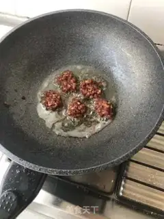 Make Meatball fan cabbage step 2