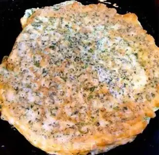 Make Creamed eggs step 6