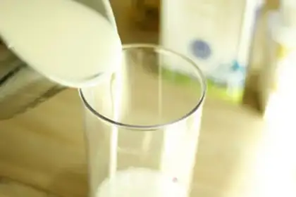 Make Blueberry coconut milkshake step 9
