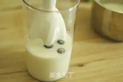 Make Blueberry coconut milkshake step 11