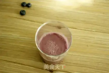 Make Blueberry coconut milkshake step 12