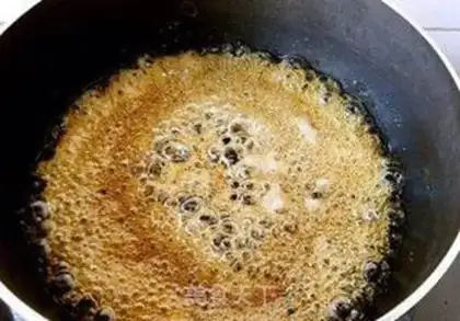Make Rose-smelt walnuts step 0