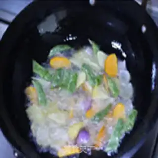 Make Cream-crayfish step 4