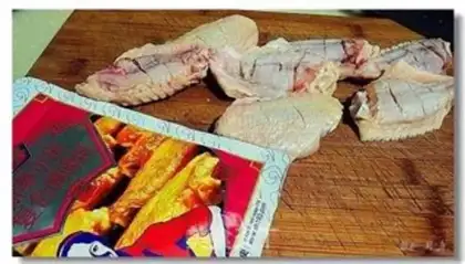 Make New Orleans chicken wings step 1