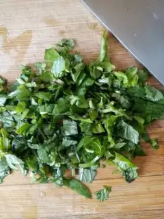 Make Mint omelet step 2