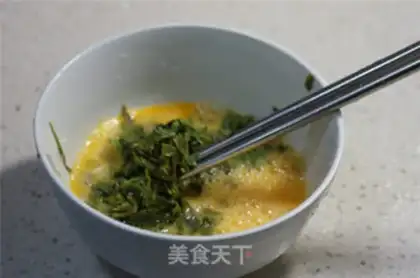 Make Scrumptious egg gravy soup step 3