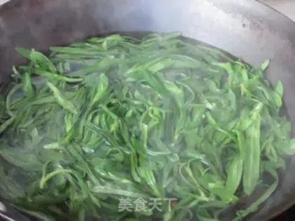 Make Garlic pasta step 2