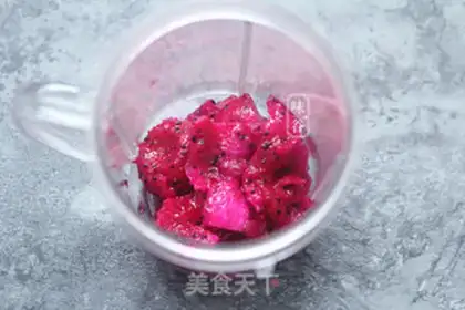 Make Flamingo milk juice step 2