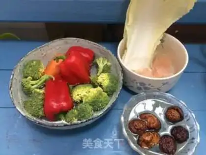 Make Vegetable noodles step 0