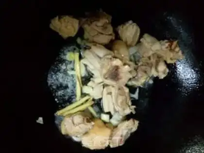 Make Three fresh chicken legs step 1