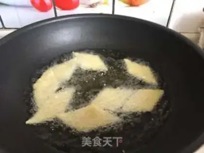 Make Three tiny rice pots step 6