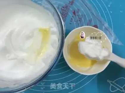 Make A giraffe roll step 9