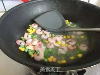 Make Three tiny rice pots step 10