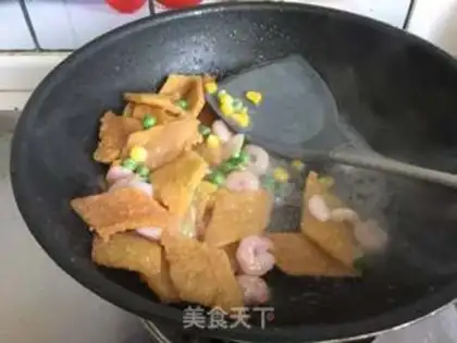 Make Three tiny rice pots step 13