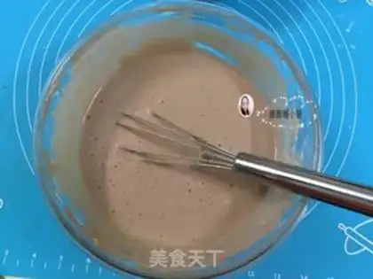 Make A giraffe roll step 13