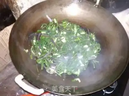Make Wild onion scurry, saffron step 3