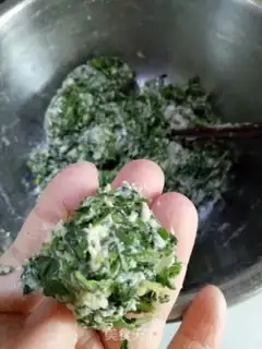 Make Zipperballs step 9