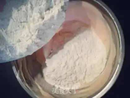 Make marshmallow fingers step 9