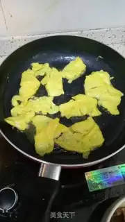 Make Eggs and wheat soup step 2