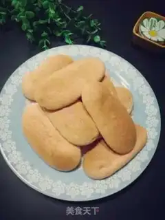Make marshmallow fingers step 13