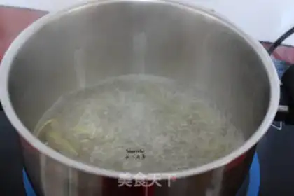 Make Skinhead mustard soup step 2