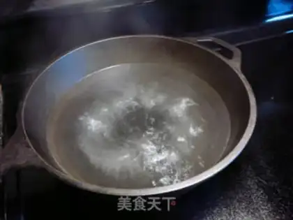 Make Iron pot pork rice step 0