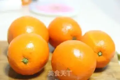 Make Fresh carrot orange juice step 0